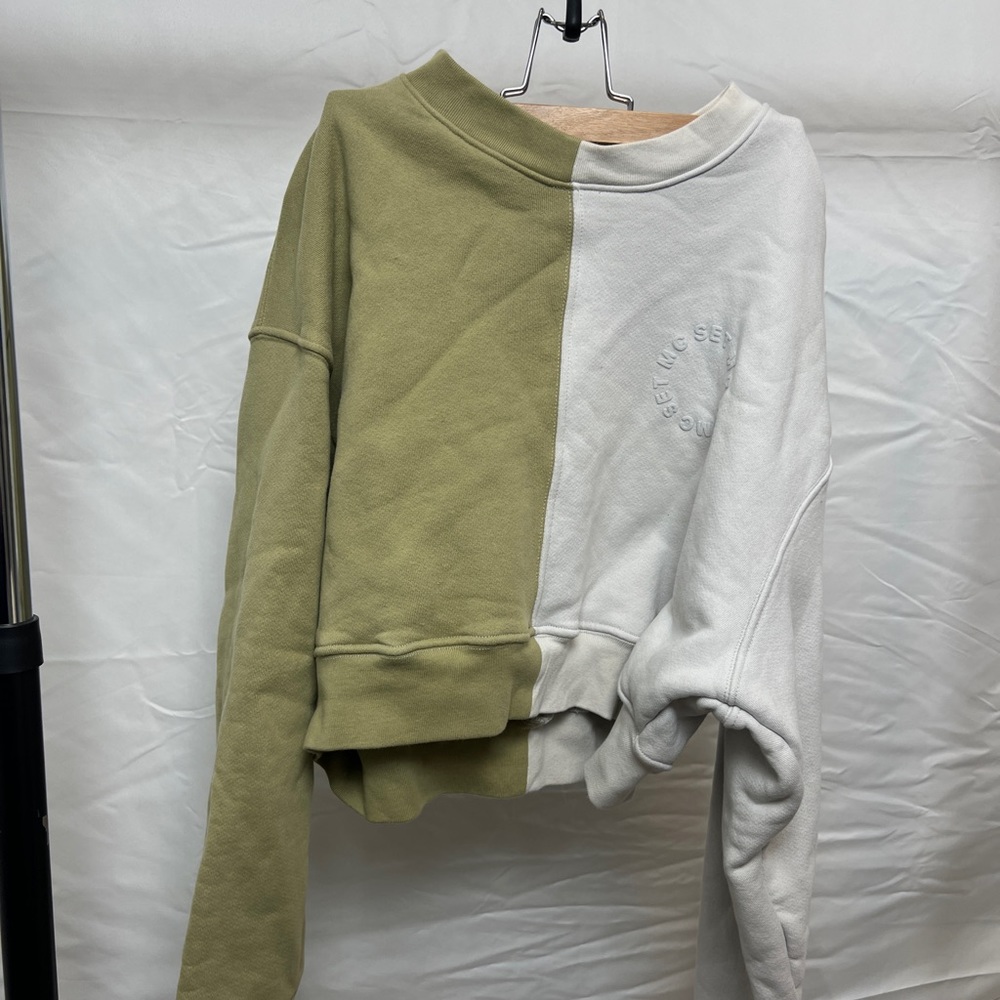 SetActive Madeline Cline Collab Crewneck size S